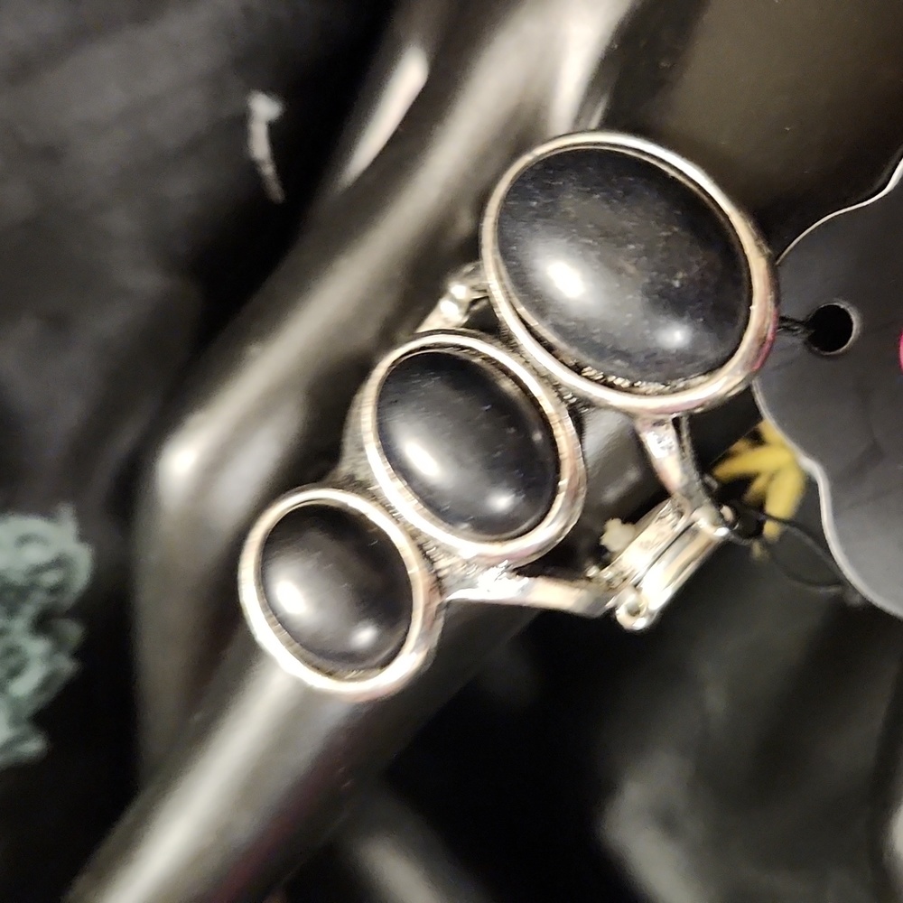 Paparazzi Black Knuckle Ring - 278